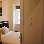 Bisengototo בית אירוח ליסבון