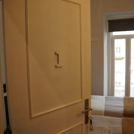Bisengototo Séjour chez l'habitant Lisboa
