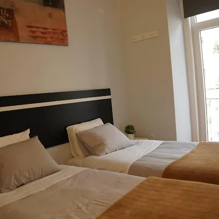 Séjour chez l'habitant Bisengototo Homestay Lisboa