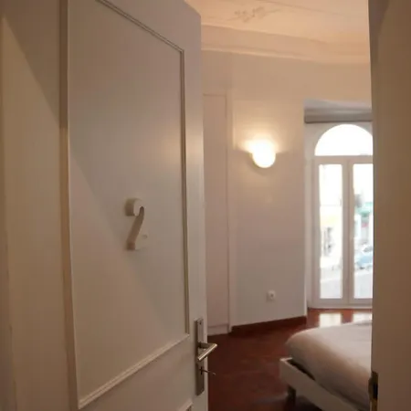 Séjour chez l'habitant Bisengototo Homestay *
